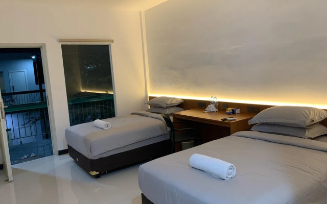 Passifika Sumbawa Guesthouse