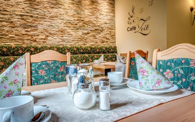 Cafe Hoyer Pension und Appartements