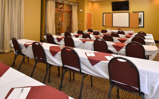 Hampton Inn & Suites Pueblo-Southgate