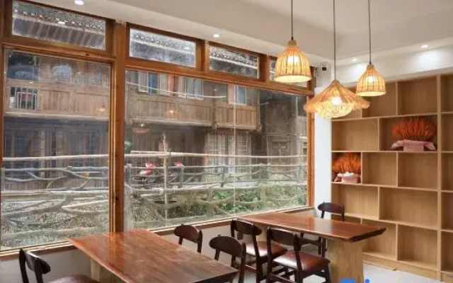 Liping Quanshange Homestay (Zhaoxing Dong Village)
