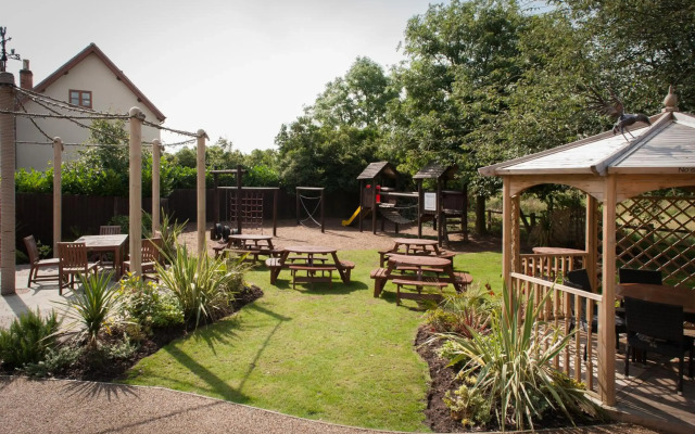 Meadow Farm, Redditch by Marstons Inns