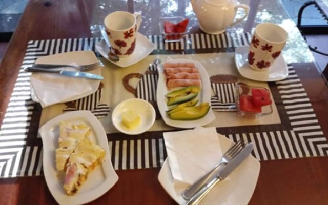 Casa de Noah Bed & Breakfast