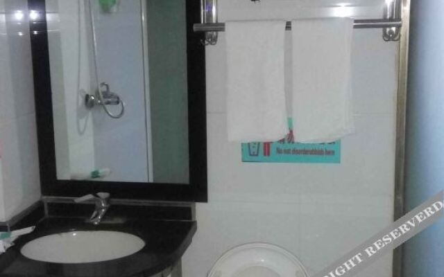 Dejiang Tianhong Hotel