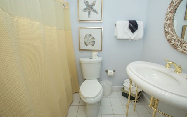 Oceania 506 3 Bedroom Condo by RedAwning