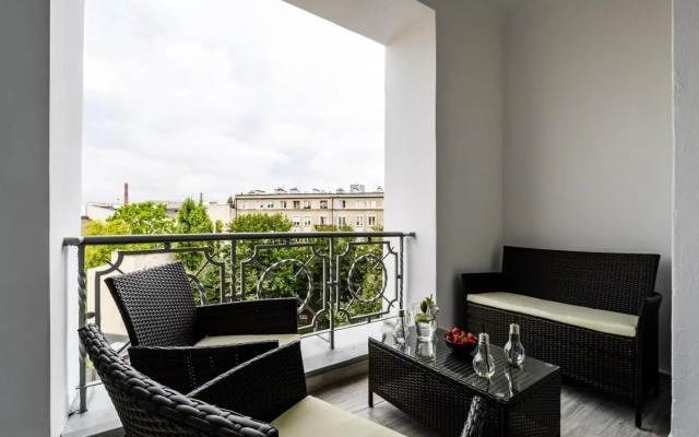 Blue House Warsaw Center