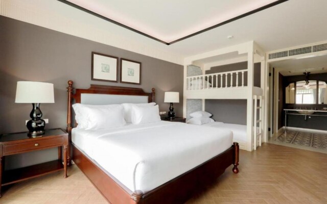 Marina Gallery Resort Kacha Kalim Bay