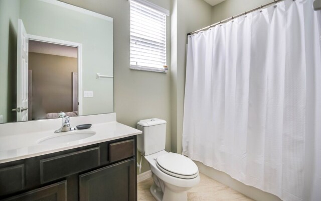 Solterra - 6033 Broad Oak Drive