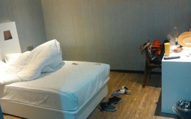 Xiamen Ader Hotel