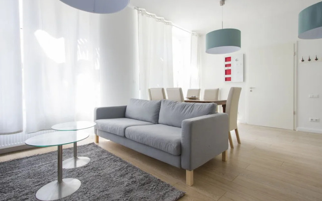 Primeflats - Lofts am Flugfeld Tempelhof