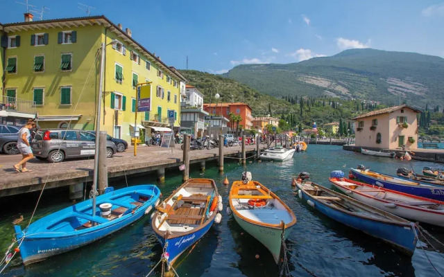 Residenza Al Lago