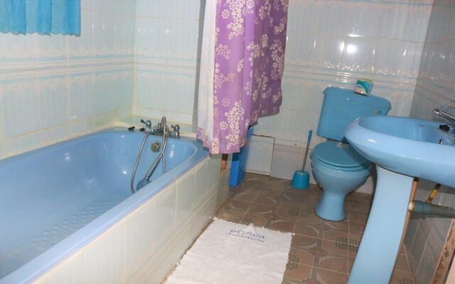 C'ron Hotels and Suites