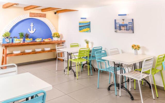 Kibbutz Gesher Haziv Travel Hotel
