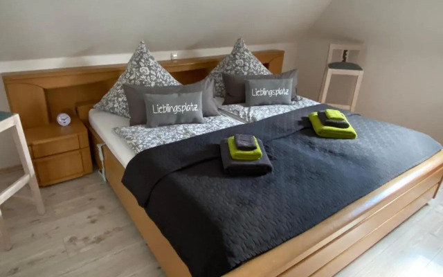 5-Sterne Ferienwohnung-Treeneblick