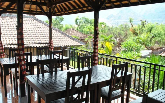 Pondok Lebih Homestay