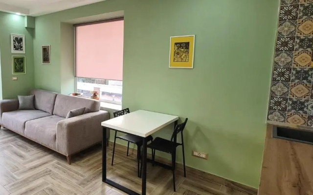 2V1 - Sheshi Willson