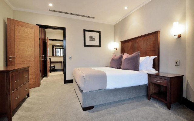 Raphael Penthouse Suites