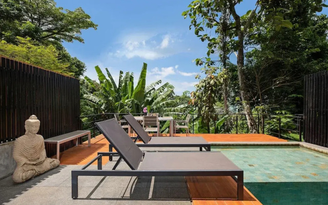 Designer 4BR Pool Villa Gentle Breeze