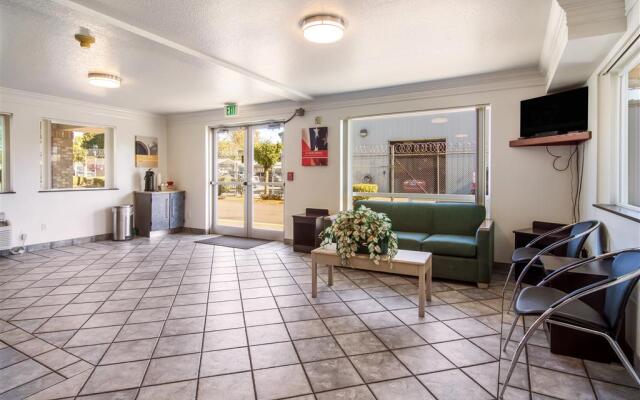 Motel 6 Portland, ME