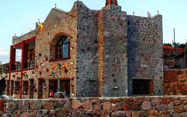 Gulnar Sultan Tas Konak