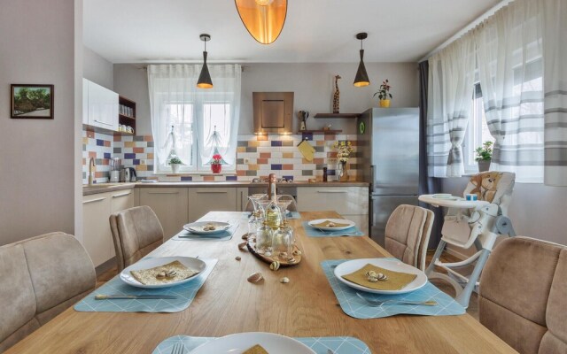 Beautiful Home in Medulin With Wifi and 4 Bedrooms