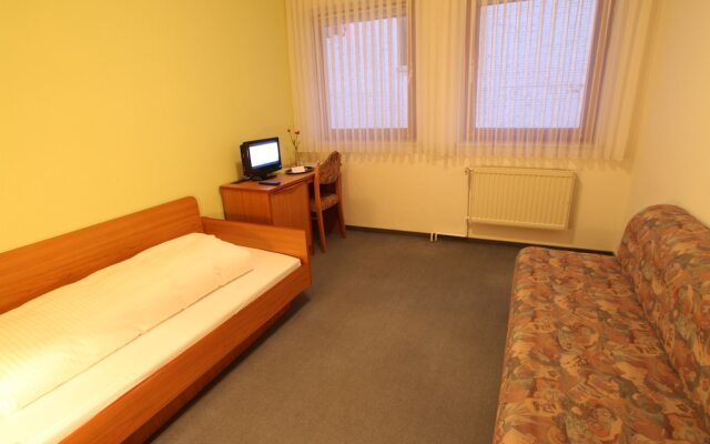 Weie Taube Hotel