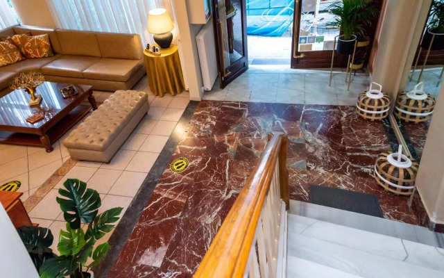 Hotel Argo