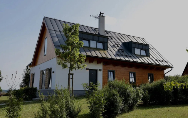 Villa in Cerny Dul With Sauna