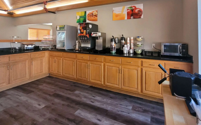 Quality Inn And Suites