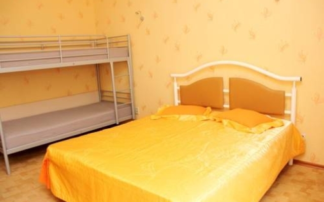 Lux35 Apartment Metallurgov 13A