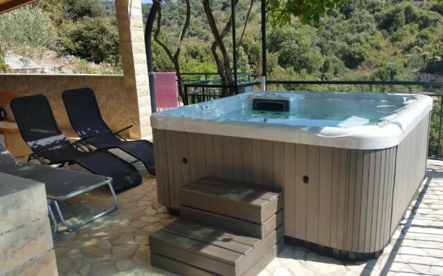 Holiday Home Mirna Vala