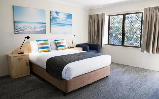 Nightcap at Kondari Resort