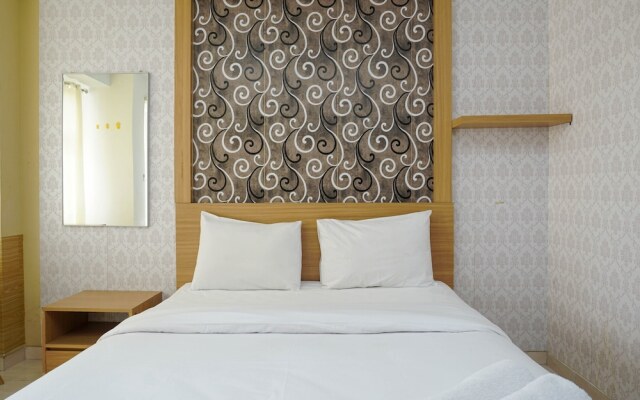 Cozy and Comfy Studio Margonda Residence 3 Apartment