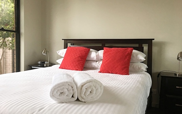 The Anchorage Bermagui – Guest Rooms – Bermagui
