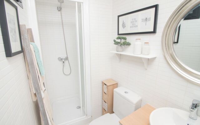 Rustic Chic Studio Downtown by La Recepcion