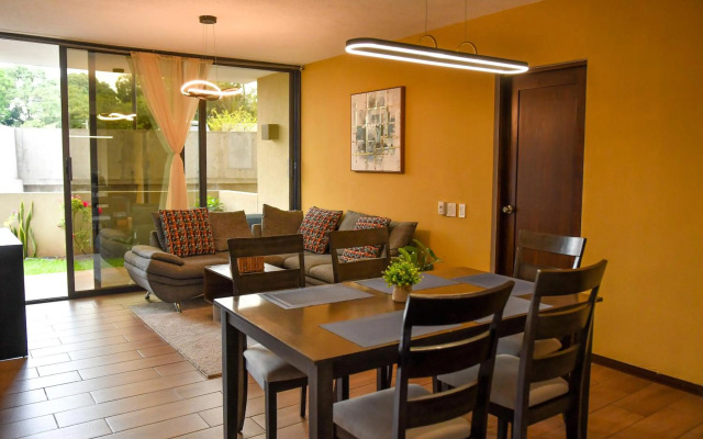 Infinity Pool Apartment