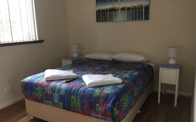 Riverview Tourist Park