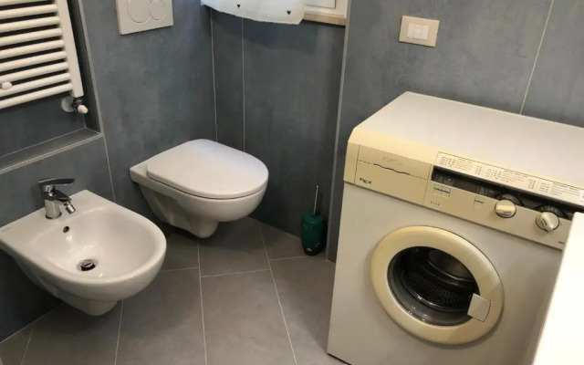 055 G&G house (011015-LT-2119)