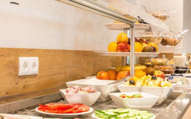 Ammi Hotel Garni