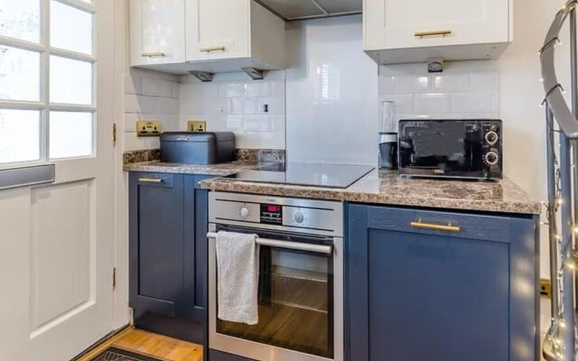 Romantic 1-bed House in Whitstable Real gem !