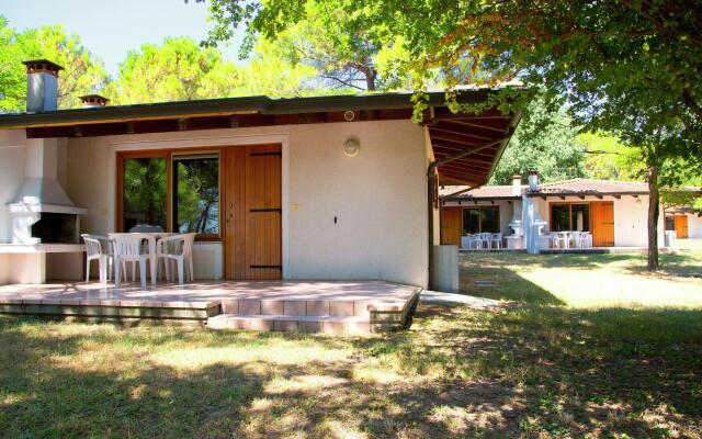 Semi-detached bungalow with terrace not far from the sea