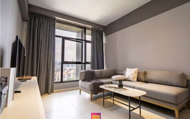 Millerz Square Suite By Mana-Mana