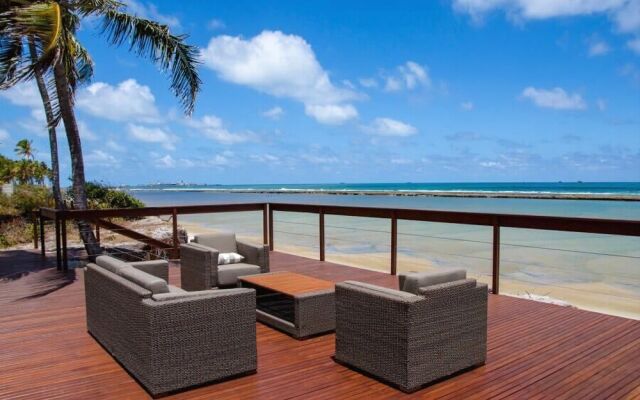 Flat Nui Supreme Beach Living