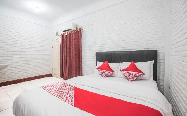 OYO 580 Losmen Cikuda