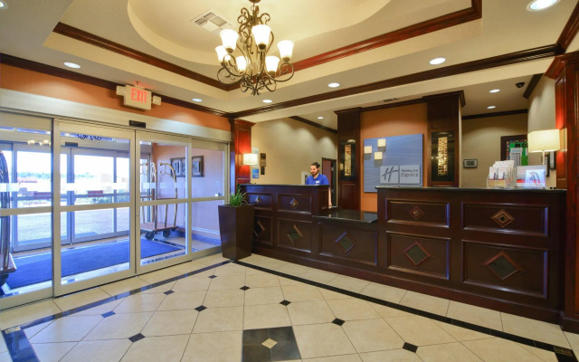 Country Inn & Suites by Radisson, Terrell