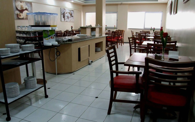 Hotel Golden Park Curitiba by Nacional Inn