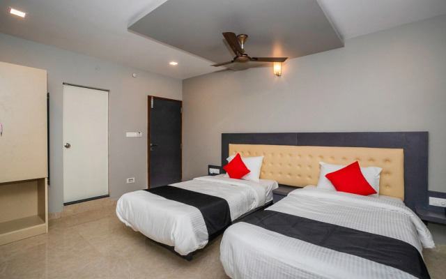 Hotel Blue Spring by OYO Rooms