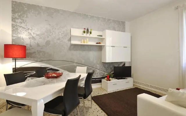 Venice Garden Apartments