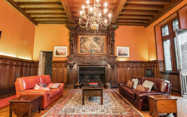 Chateau Terre Blanche