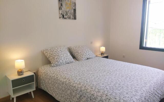 Maison Garbay spacieuse parking jardin