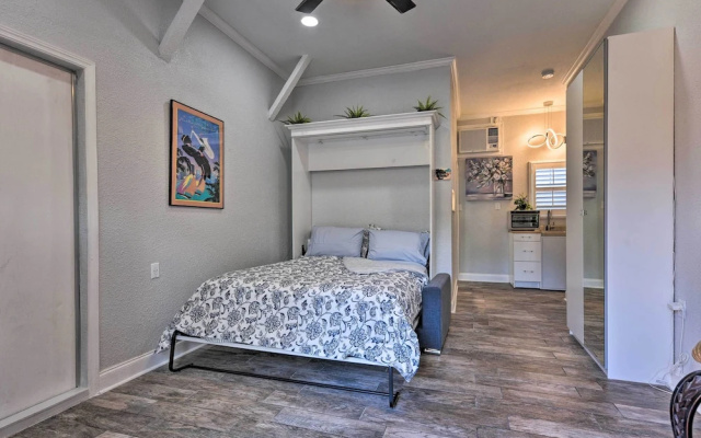 Cozy Jacksonville Studio - 10 Miles to Downtown!